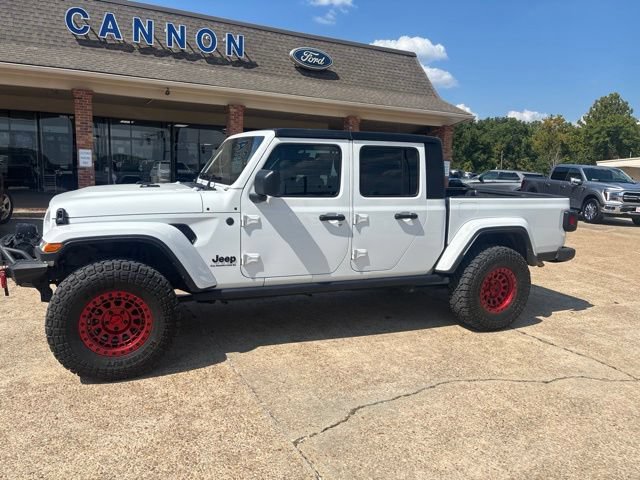 Used 2023 Jeep Gladiator Sport AWD/4WD image 1