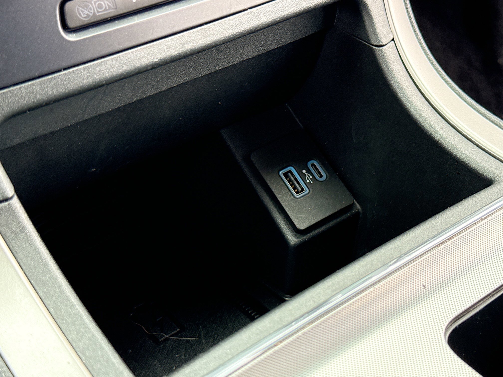 Certified 2022 Ford Edge SEL w/ Convenience Package image 14