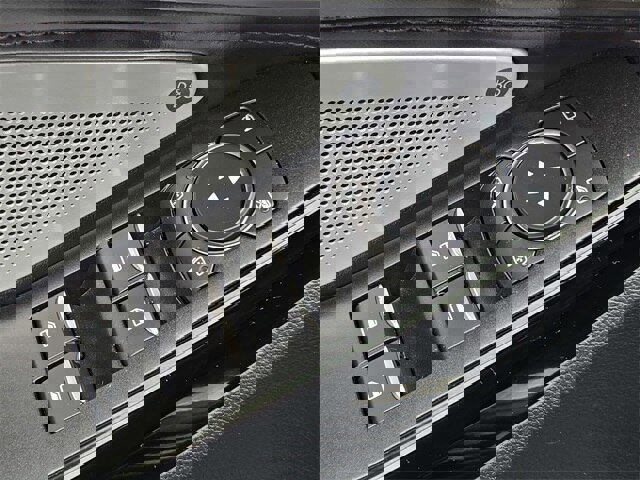 Certified 2022 Ford Explorer Platinum w/ Equipment Group 601A image 13