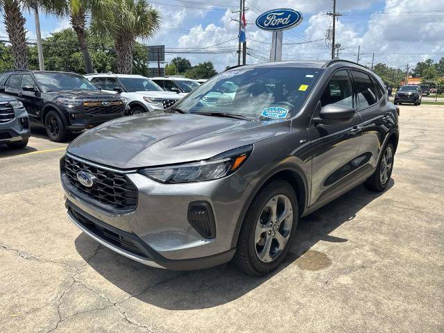 Certified 2025 Ford Escape ST-Line FWD image 3