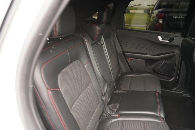 Certified 2023 Ford Escape ST-Line w/ Tech Pack #1 FWD image 16