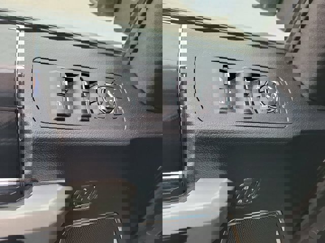 Certified 2019 Ford F150 Lariat w/ Equipment Group 502A Luxury image 17