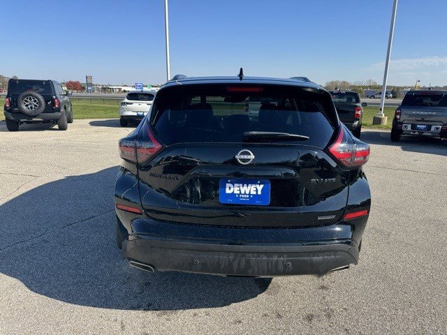Used 2023 Nissan Murano SV w/ SV Midnight Edition Package image 7
