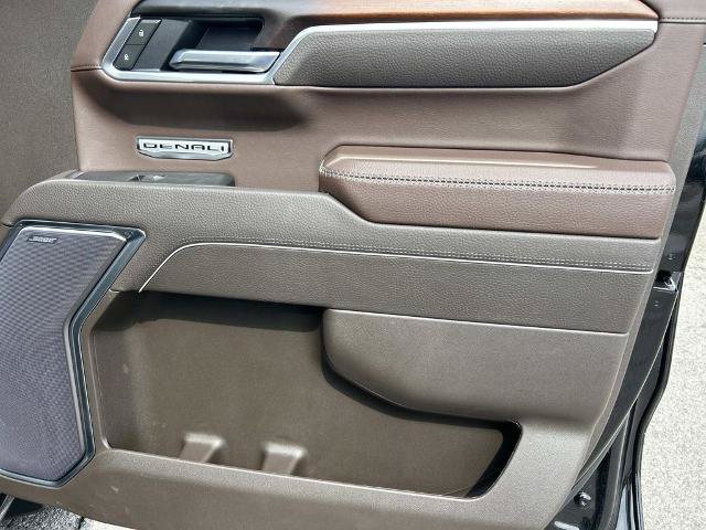 Used 2025 GMC Sierra 1500 Denali AWD/4WD image 26