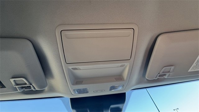 Certified 2025 Ford Maverick XLT image 32