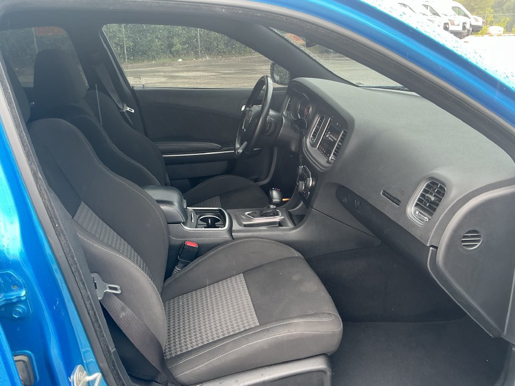 Used 2023 Dodge Charger GT w/ Technology Group RWD image 25