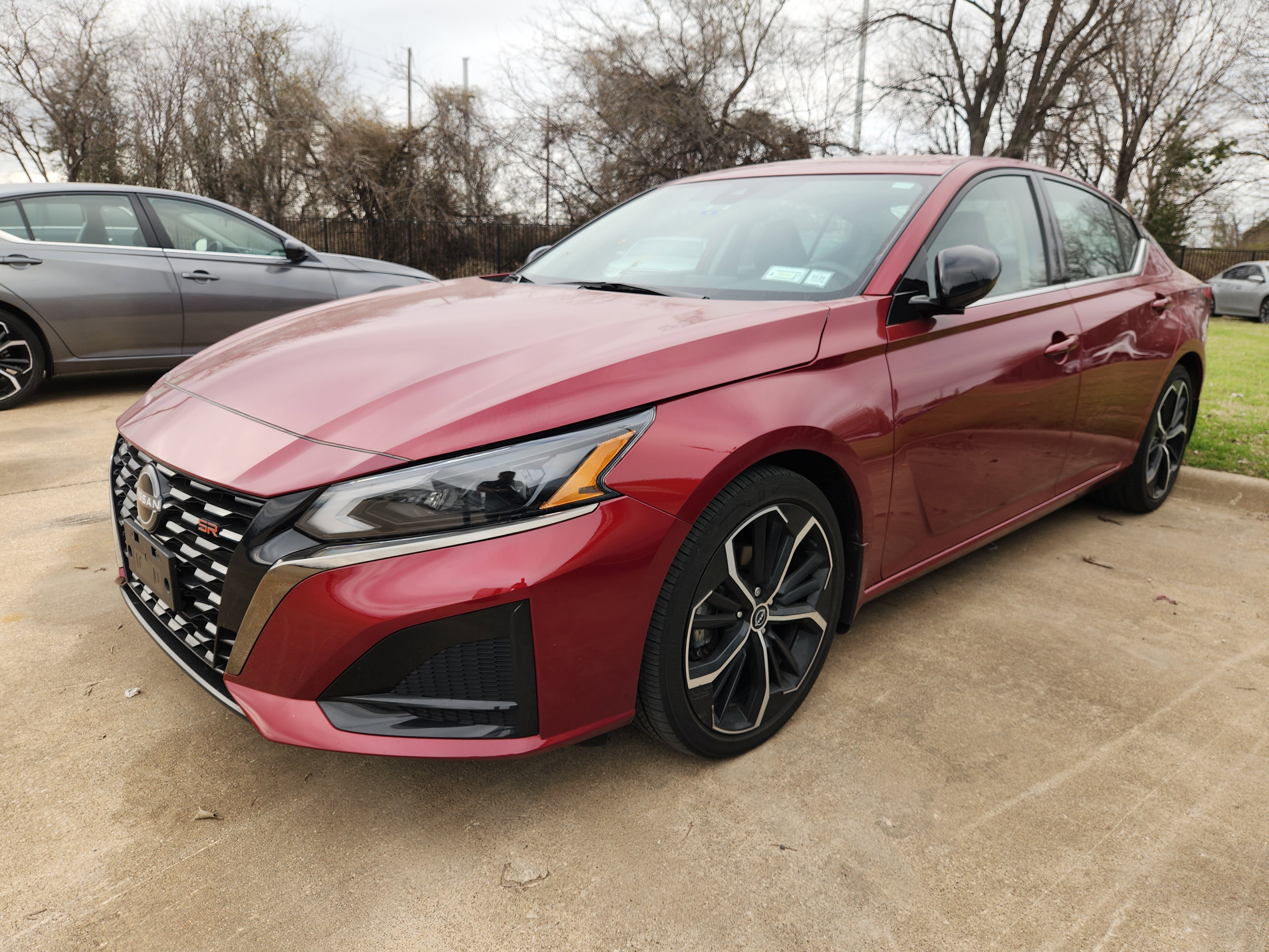 Used 2024 Nissan Altima 2.5 SR video 2