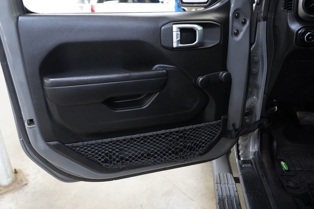Used 2021 Jeep Wrangler Unlimited Sport AWD/4WD image 14