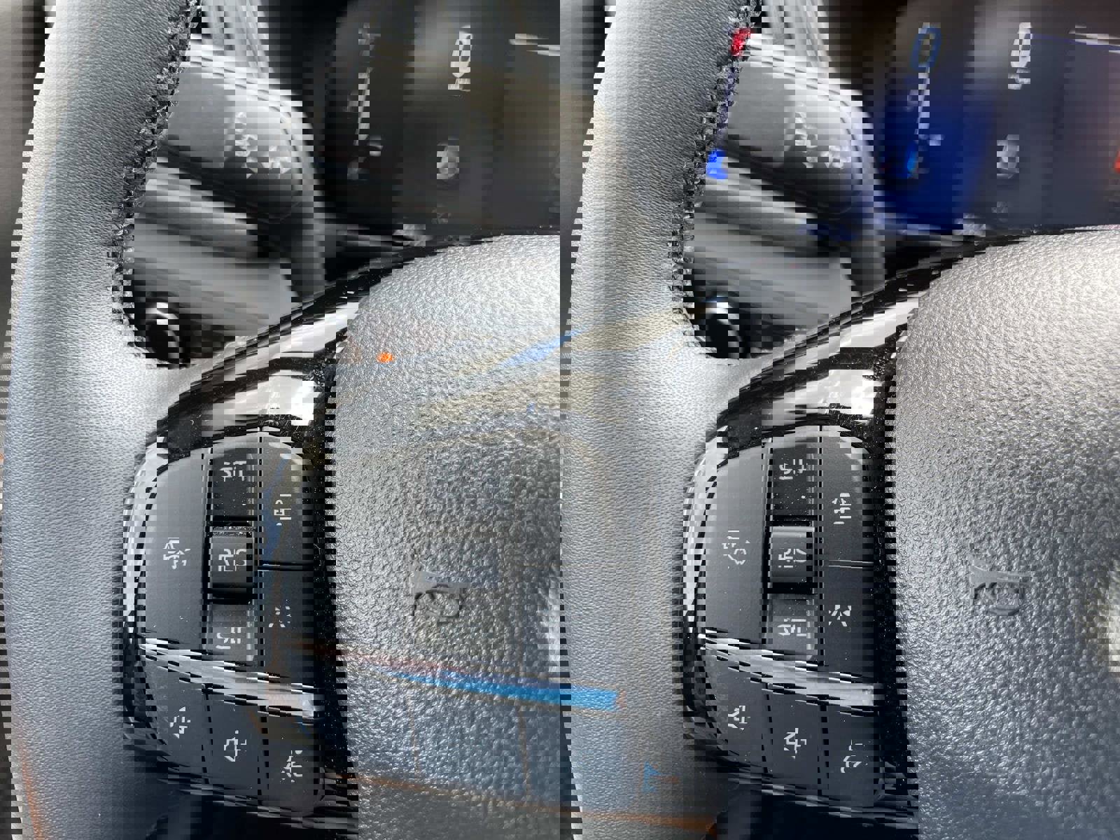 Certified 2025 Ford Escape Active w/ Tech Pack #1 image 22