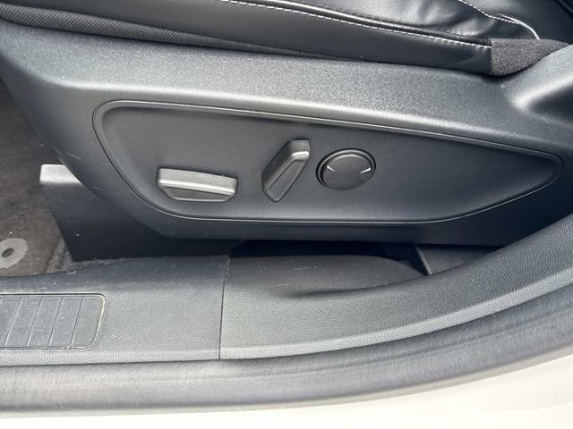 Certified 2024 Ford Escape Platinum image 27