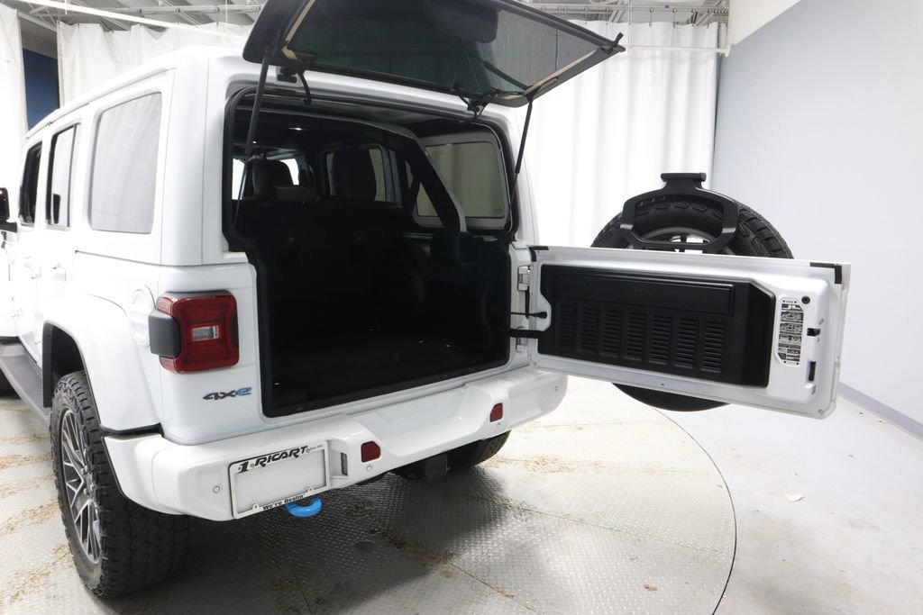 Used 2024 Jeep Wrangler High Altitude image 4