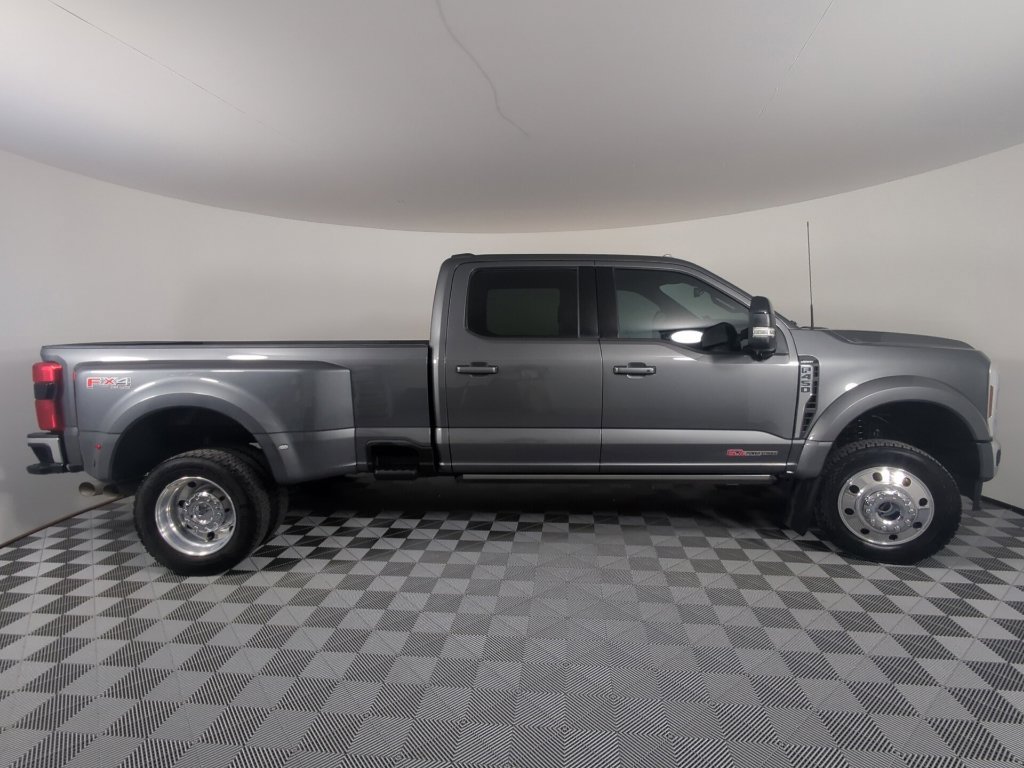 Certified 2025 Ford F450 Lariat w/ Lariat Ultimate Package AWD/4WD image 11