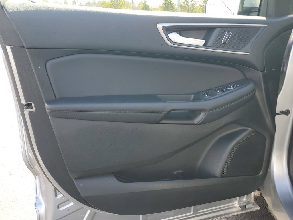 Certified 2023 Ford Edge SEL w/ Convenience Package AWD/4WD image 11