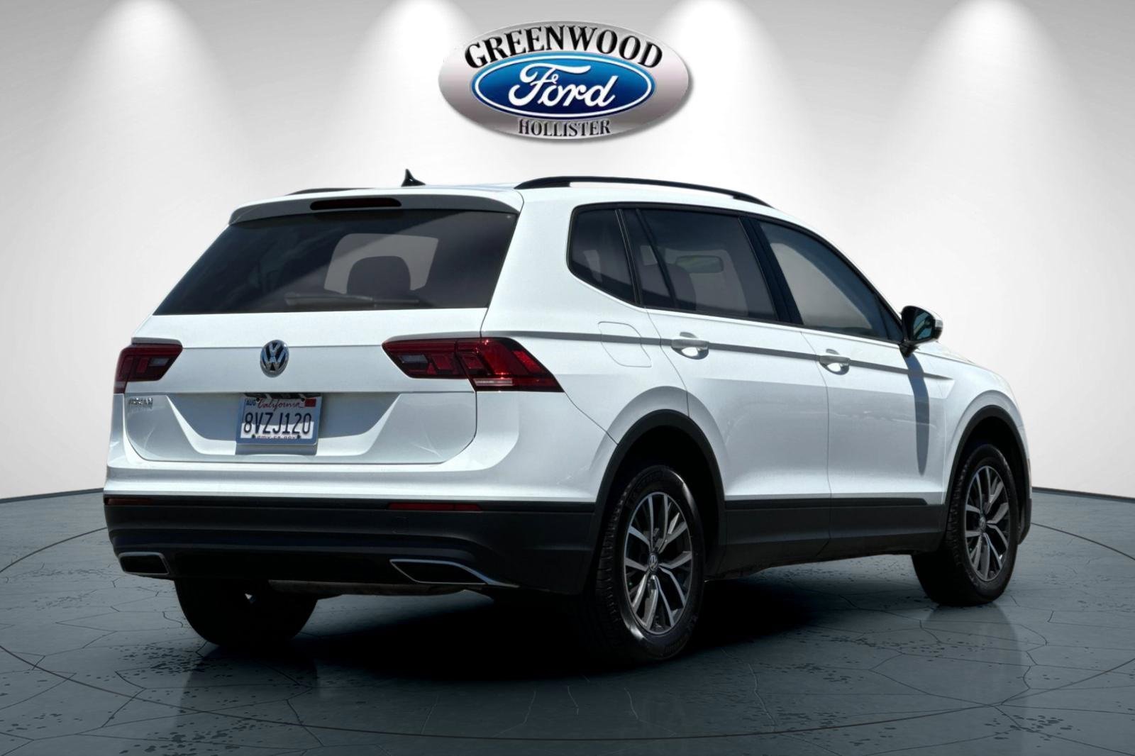 Used 2021 Volkswagen Tiguan S image 4