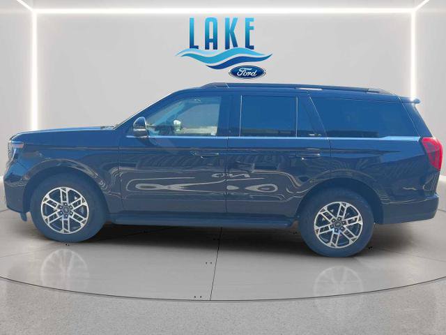 Certified 2025 Ford Expedition Active AWD/4WD image 5