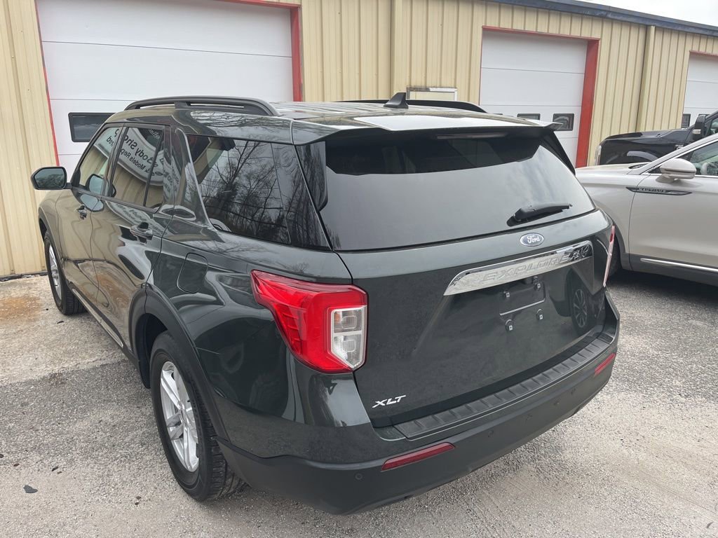 Certified 2022 Ford Explorer XLT image 10