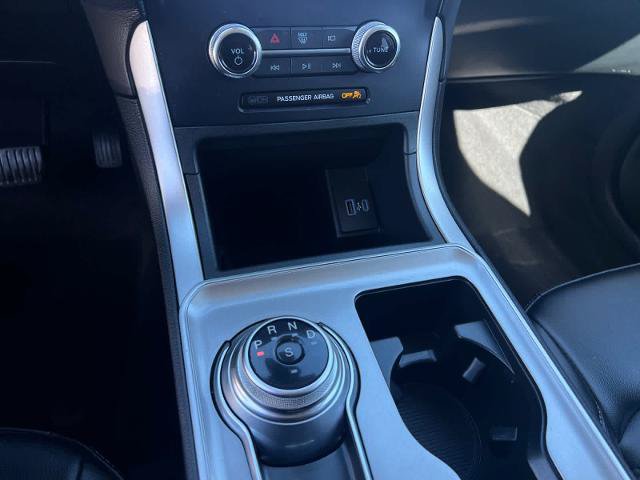 Certified 2024 Ford Edge SEL w/ Convenience Package AWD/4WD image 12
