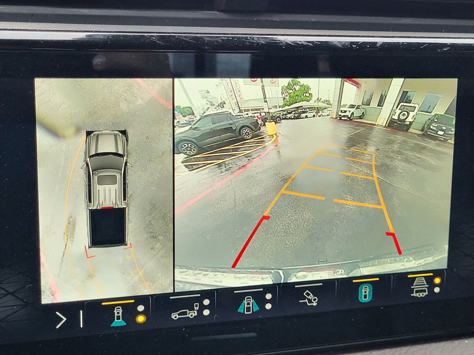 Used 2023 GMC Sierra 1500 Denali w/ Technology Package AWD/4WD image 23