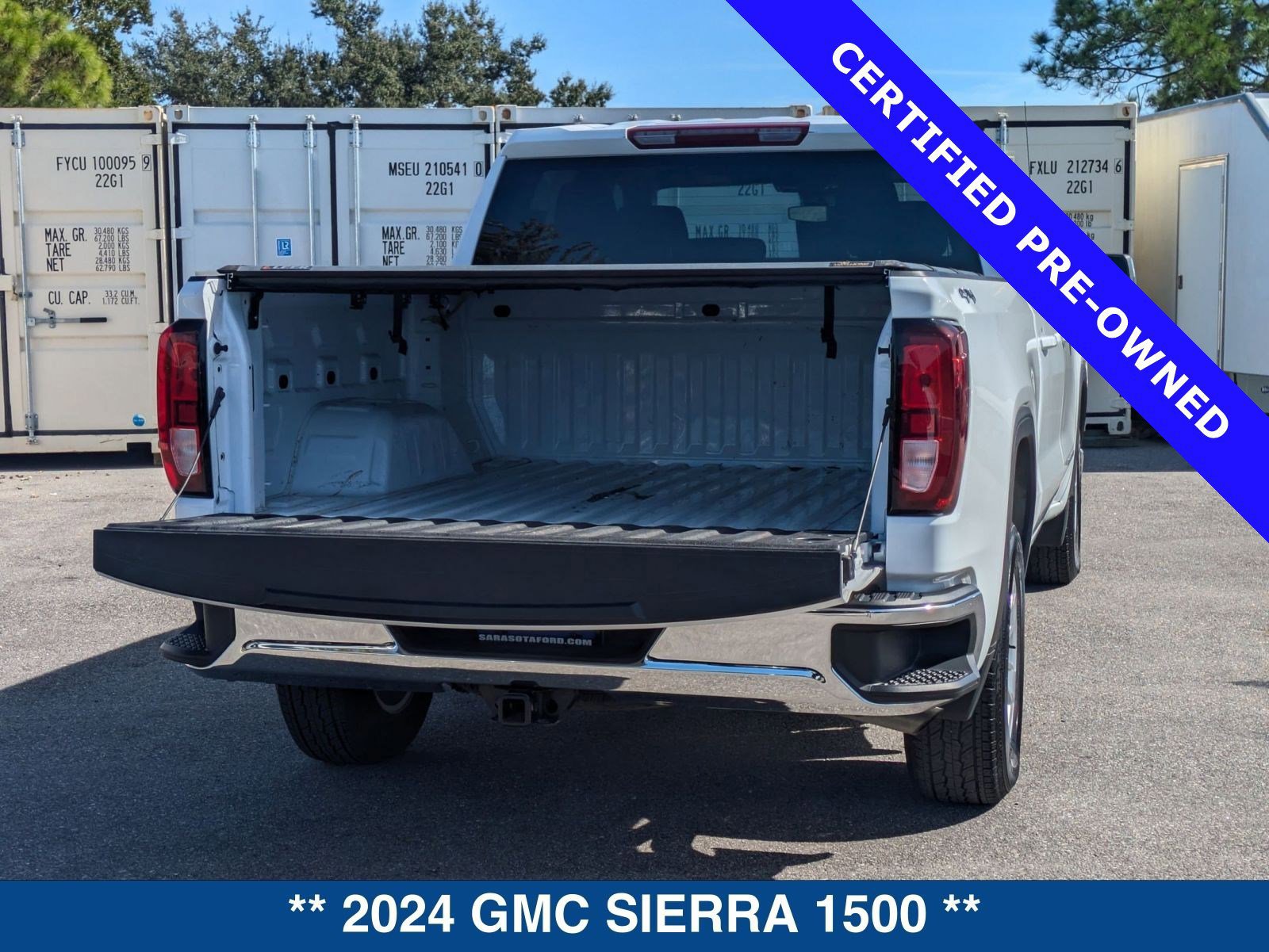 Used 2024 GMC Sierra 1500 SLE image 17