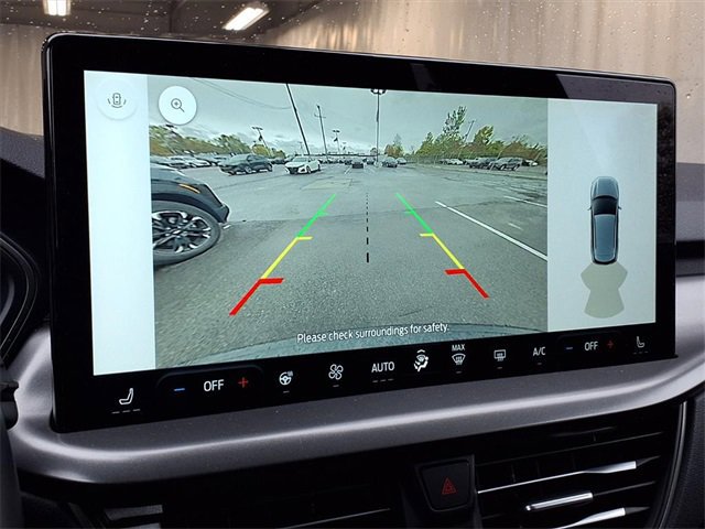 Certified 2025 Ford Escape SE w/ Class II Trailer Tow Package image 15