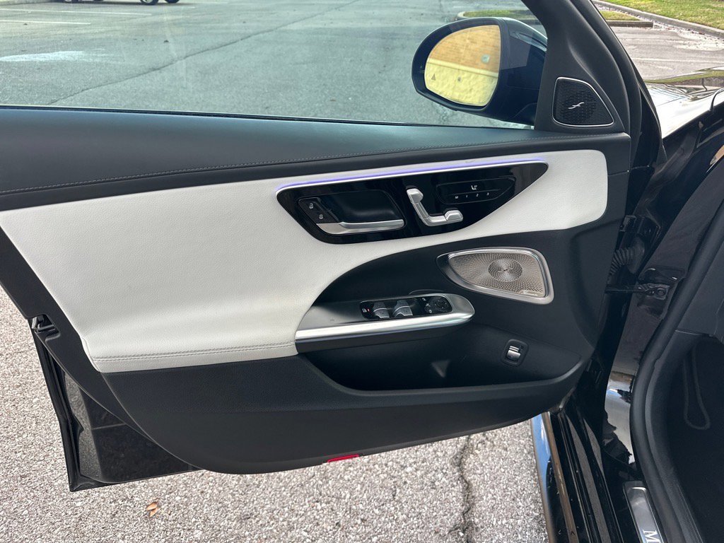 Used 2022 Mercedes-Benz C 300 Sedan image 14