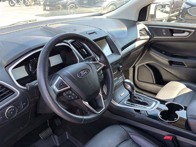Certified 2018 Ford Edge SEL w/ Equipment Group 201A AWD/4WD image 13