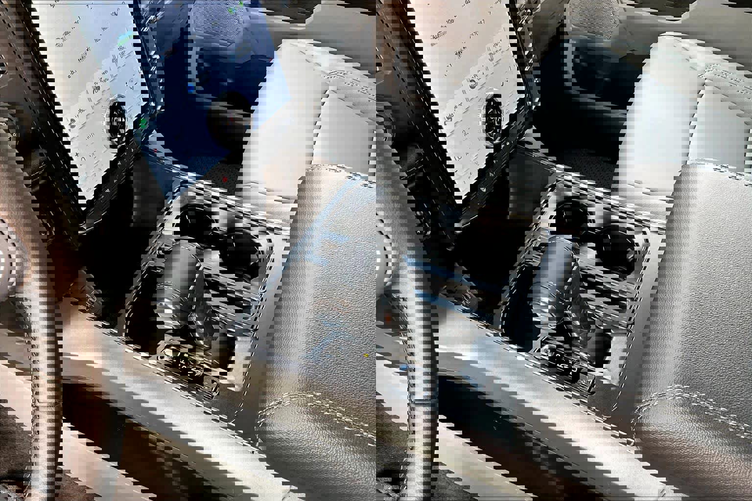 Certified 2025 Ford F150 Lightning Flash w/ Max Trailer Tow Package image 20