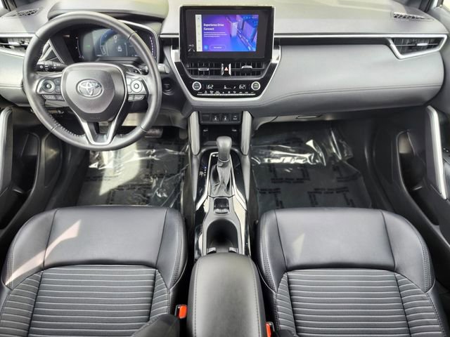 Used 2024 Toyota Corolla Cross AWD Hybrid w/ Convenience Package image 12