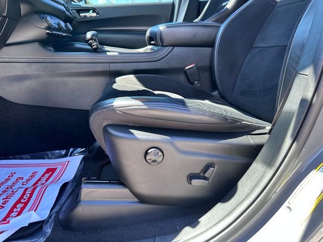 Used 2022 Dodge Durango SRT w/ Technology Group AWD/4WD image 13