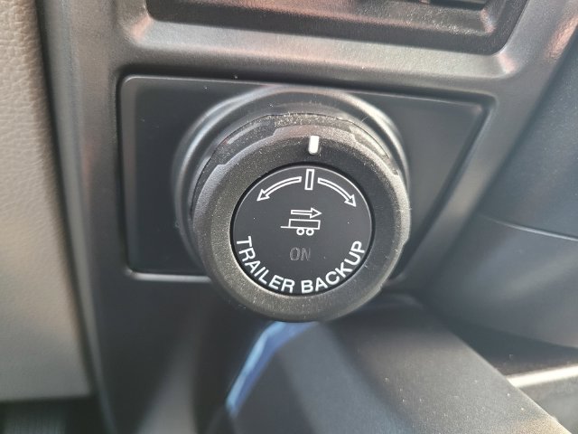 Certified 2022 Ford F350 XLT w/ XLT Premium Package AWD/4WD image 26