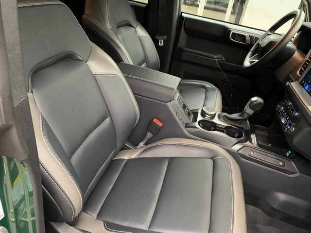 Certified 2025 Ford Bronco Outer Banks AWD/4WD image 11