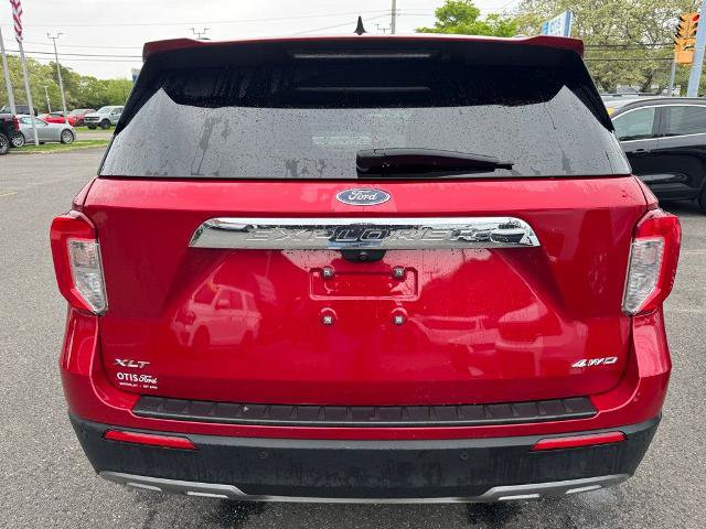 Certified 2023 Ford Explorer XLT w/ Equipment Group 202A AWD/4WD image 7
