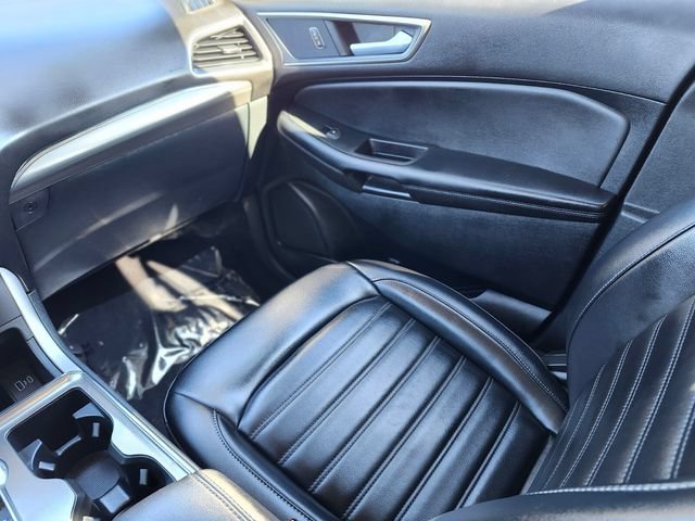 Certified 2022 Ford Edge SEL w/ Convenience Package AWD/4WD image 15