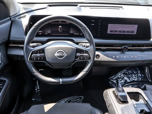 Used 2023 Nissan Ariya FWD image 16
