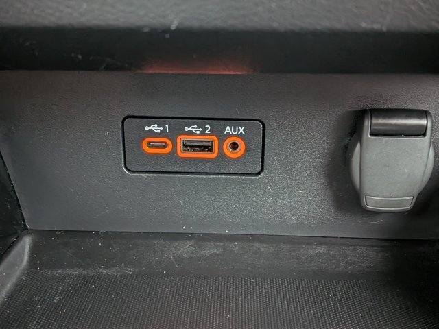 Used 2024 Nissan Altima 2.5 SV FWD image 21