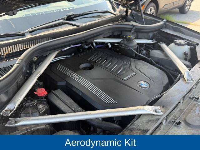 Used 2022 BMW X5 xDrive40i w/ M Sport Package AWD/4WD image 25