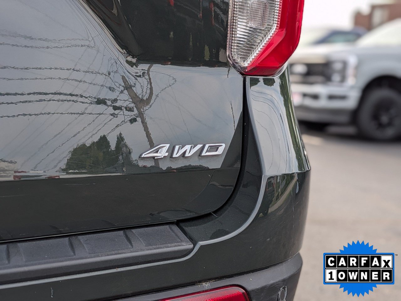 Certified 2023 Ford Explorer XLT w/ Equipment Group 202A AWD/4WD image 13