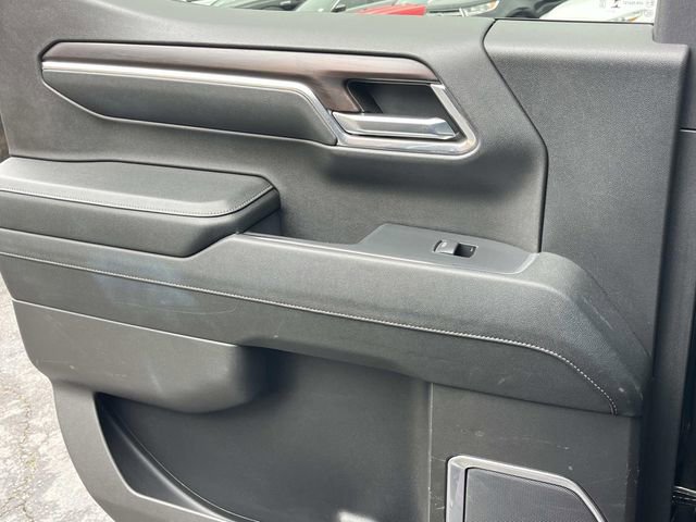 Used 2024 GMC Sierra 1500 SLT image 18