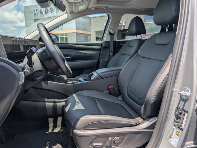 Used 2025 Hyundai Tucson SEL FWD image 11