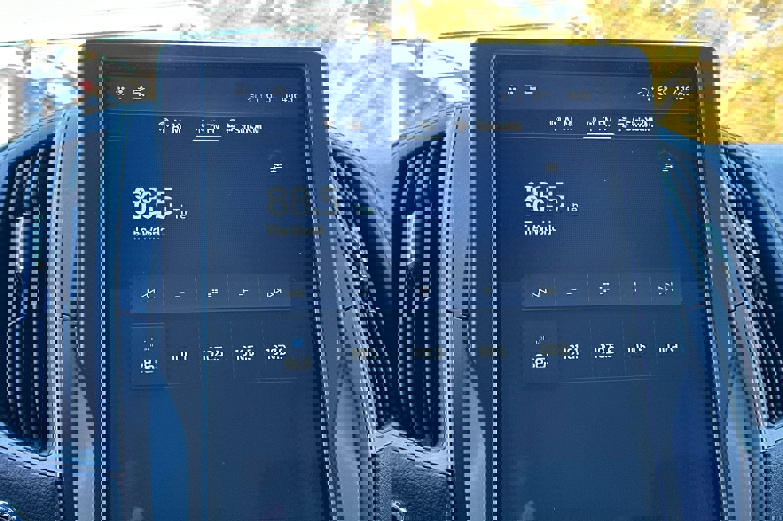 Certified 2023 Ford Edge SEL image 19