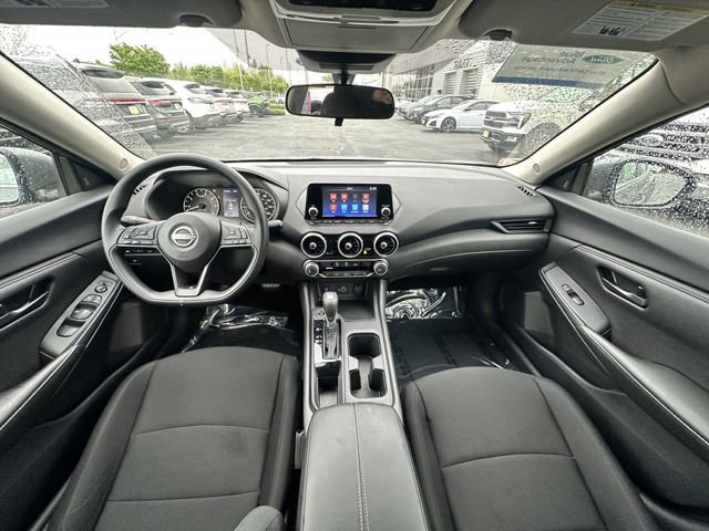 Used 2025 Nissan Sentra S FWD image 10