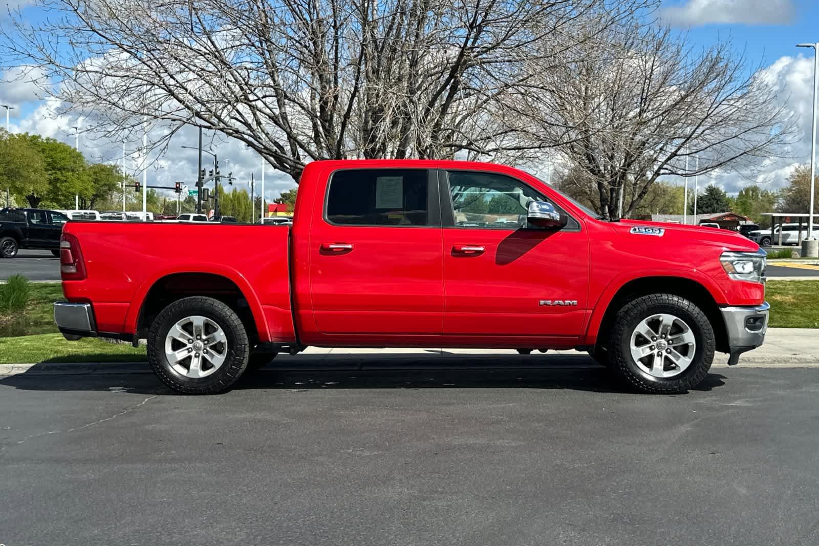 Used 2022 RAM 1500 Laramie AWD/4WD image 8