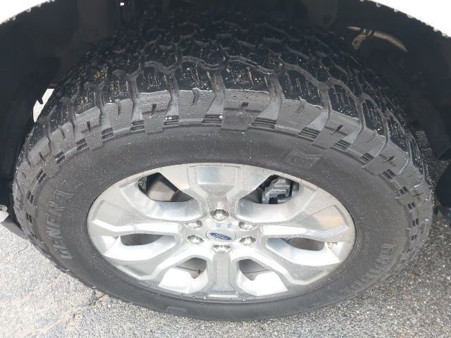 Certified 2022 Ford F150 Platinum w/ Equipment Group 701A High image 14