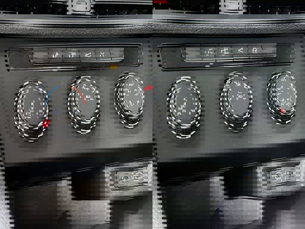 Used 2024 Volkswagen Jetta S image 20