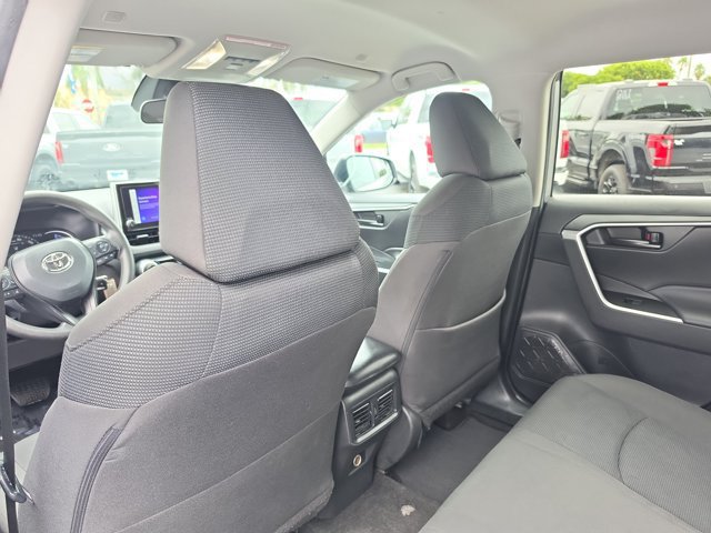 Used 2024 Toyota RAV4 LE AWD/4WD image 14