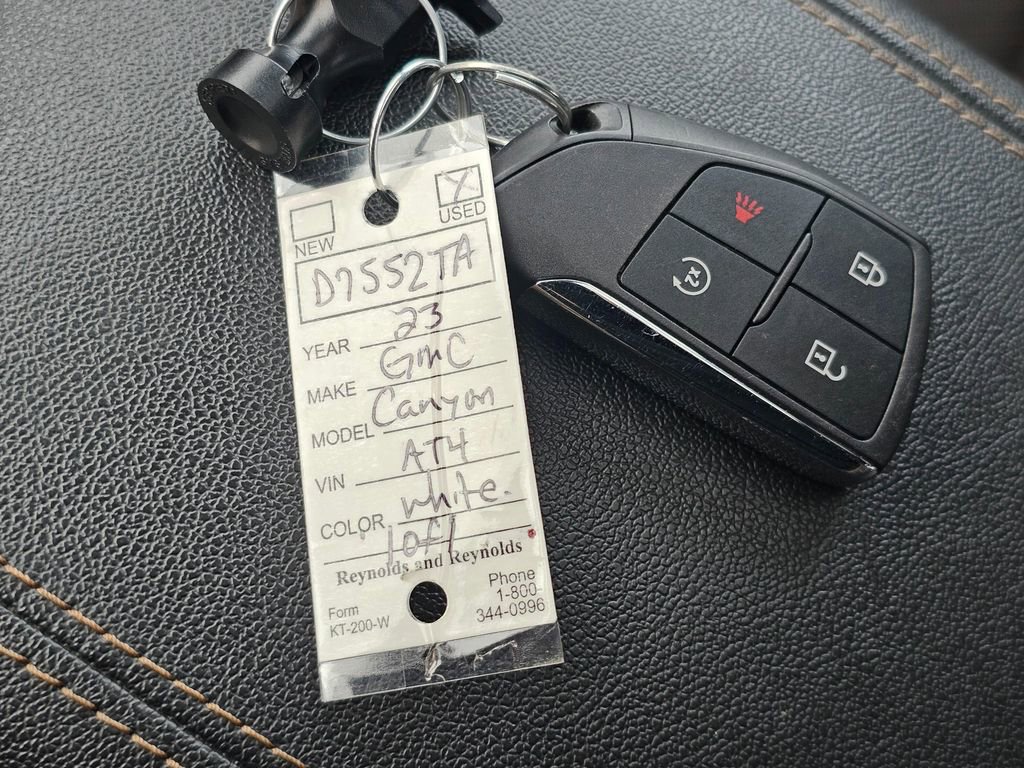 Used 2023 GMC Canyon AT4 w/ AT4 Premium Package image 31