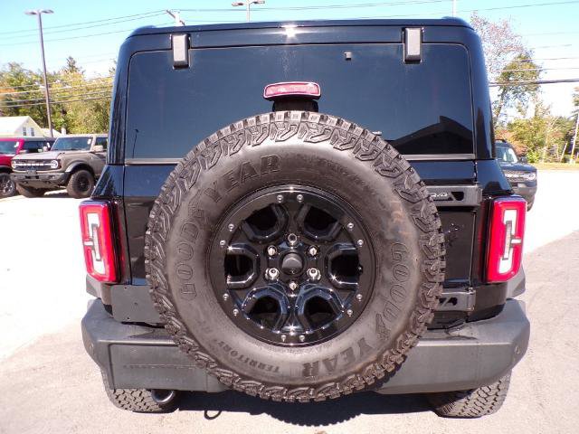 Certified 2025 Ford Bronco Outer Banks w/ Sasquatch Package AWD/4WD image 11