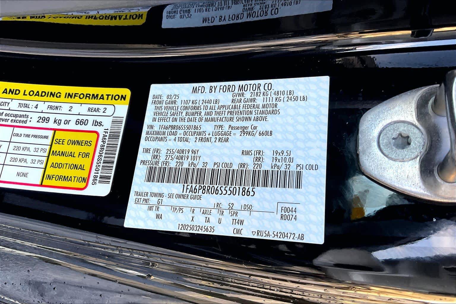 Certified 2025 Ford Mustang Dark Horse RWD image 29