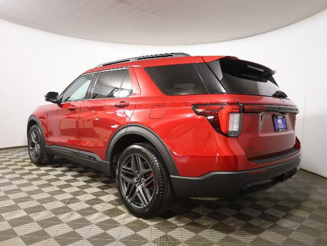 Certified 2025 Ford Explorer ST-Line w/ Premium Package image 2