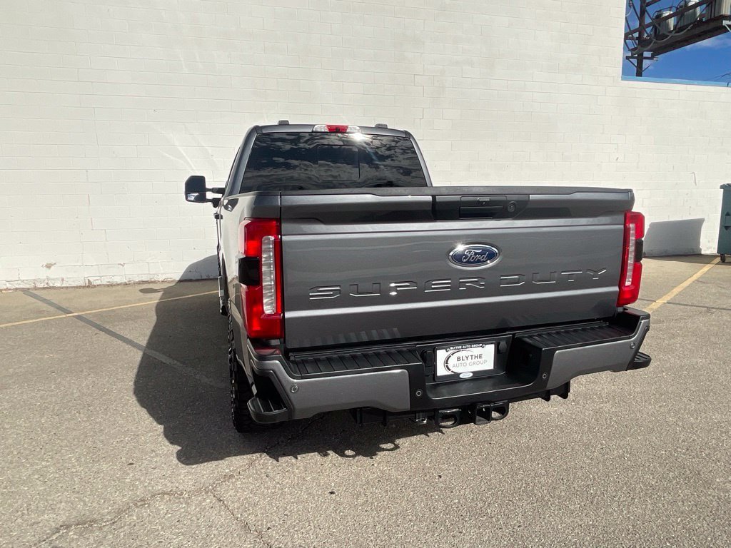 Certified 2025 Ford F250 XL w/ STX Appearance Package AWD/4WD image 4
